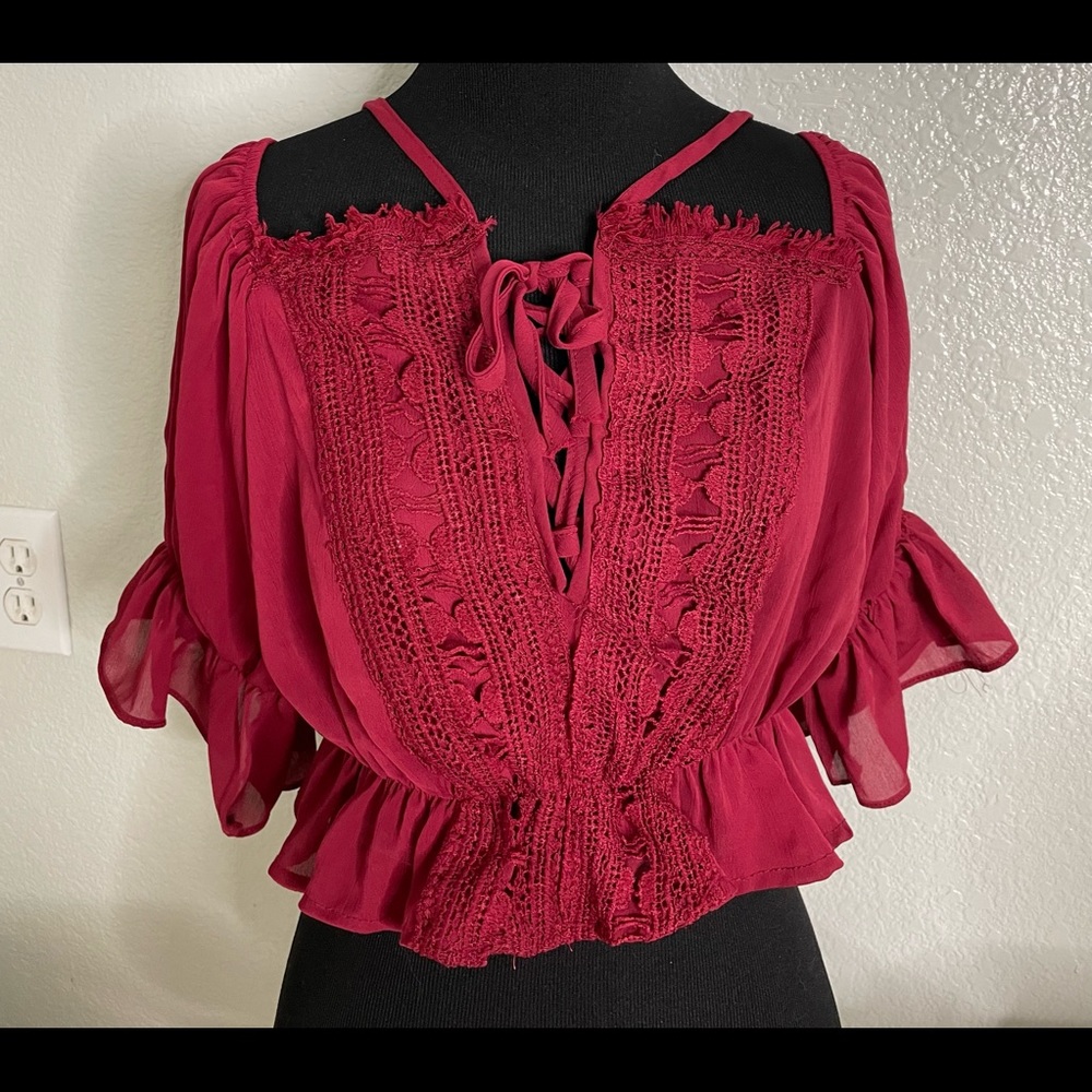 Puffy sleeve shirt